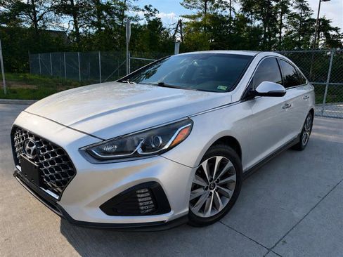 Used 2018 Hyundai Sonata Sport w/ Tech Package 05 FWD image 1