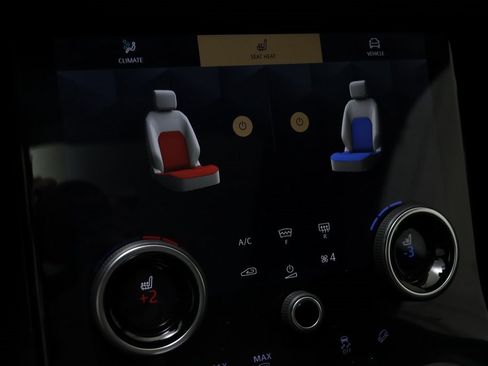 Used 2023 Land Rover Range Rover Velar R-Dynamic S image 10