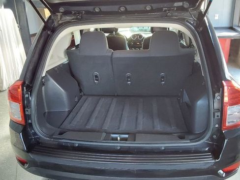 Used 2012 Jeep Compass Latitude image 19