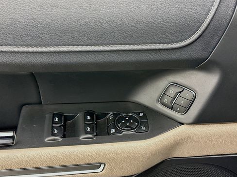 Used 2024 Ford Expedition Max Limited image 15