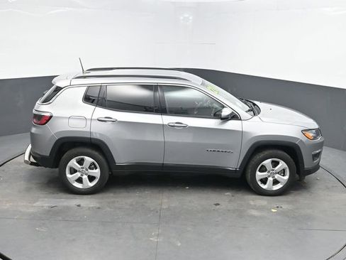 Used 2021 Jeep Compass Latitude image 31