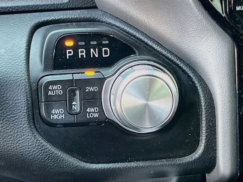 Used 2023 RAM 1500 Laramie AWD/4WD image 17