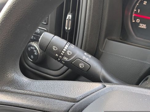 Used 2022 Chevrolet Silverado 1500 W/T w/ WT Fleet Convenience Package image 24