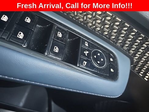 Used 2023 Nissan Ariya AWD/4WD image 27