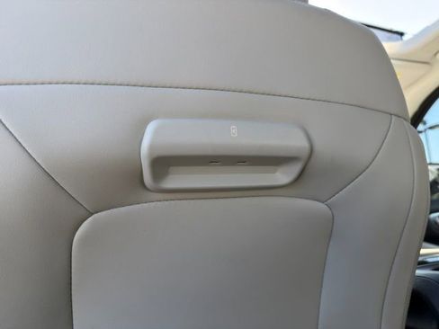 Used 2025 Ford Expedition Max Platinum w/ Platinum Ultimate Package image 26