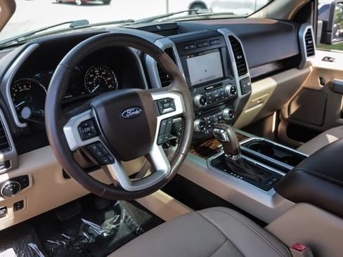 Used 2018 Ford F150 Lariat w/ Equipment Group 502A Luxury AWD/4WD image 52