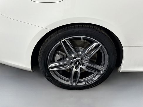 Used 2019 Mercedes-Benz E 450 Cabriolet image 31