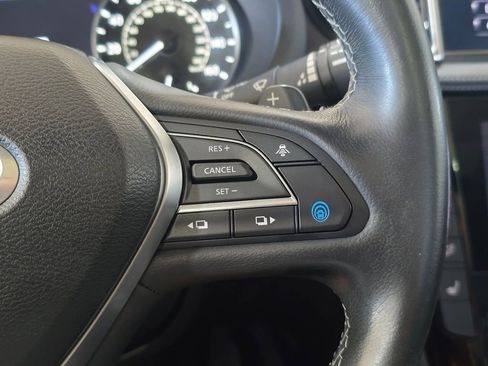 Used 2022 INFINITI QX50 Luxe image 18