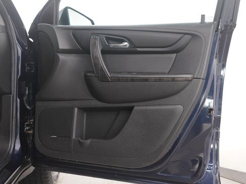 Used 2016 GMC Acadia SLT w/ Open Road Package image 9