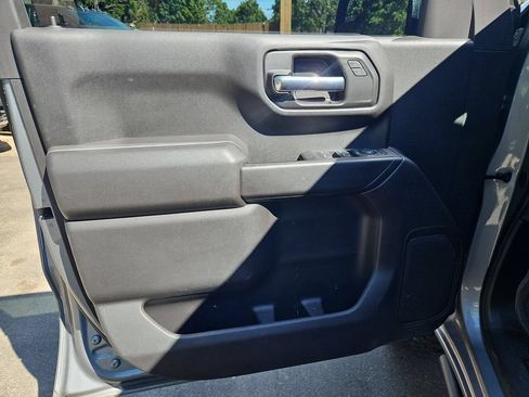 Used 2023 Chevrolet Silverado 1500 Custom Trail Boss AWD/4WD image 11