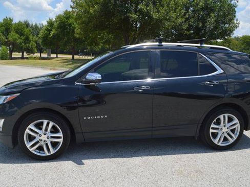 Used 2018 Chevrolet Equinox Premier FWD image 7
