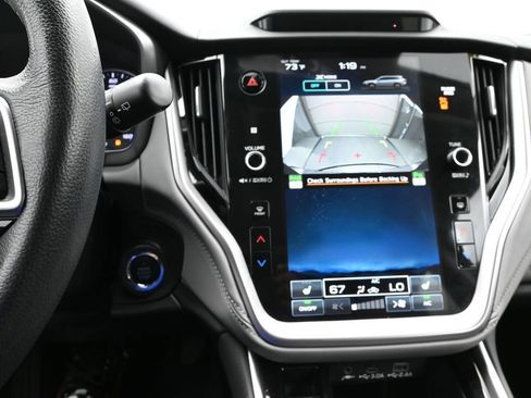 Used 2024 Subaru Outback Limited image 12