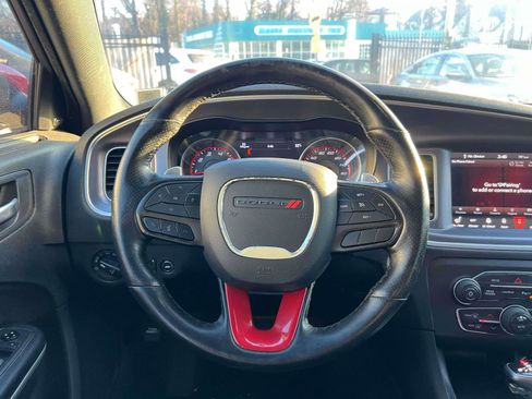 Used 2020 Dodge Charger Scat Pack image 18