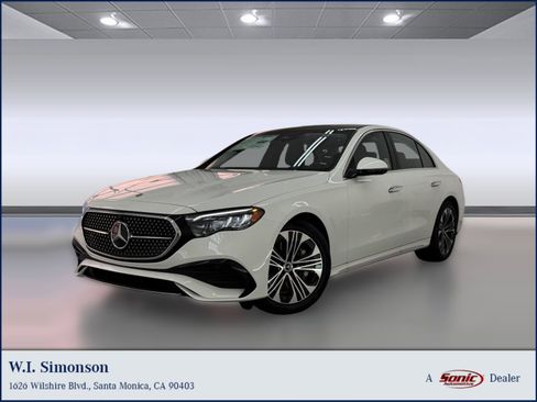 New 2026 Mercedes-Benz E 450 4MATIC Sedan image 1