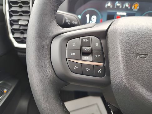 New 2026 Ford Ranger Lariat w/ FX4 Off-Road Package image 16