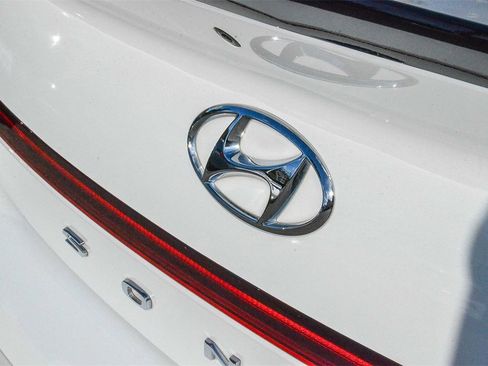 Used 2021 Hyundai Sonata Blue image 8