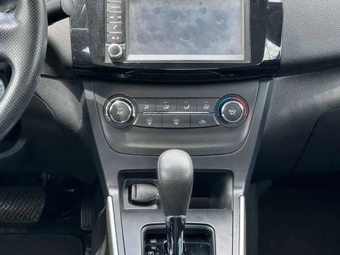 Used 2019 Nissan Sentra S FWD image 12