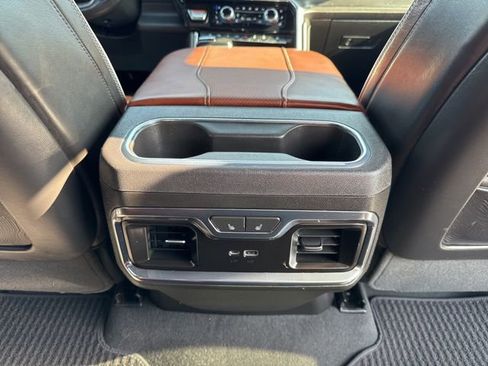 Used 2024 GMC Sierra 1500 Denali Ultimate AWD/4WD image 26