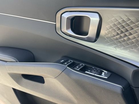 New 2026 Kia Sorento S w/ S Panoramic Sunroof Package image 18