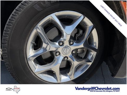 Used 2017 Chrysler Pacifica Limited FWD image 8