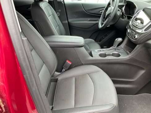 Used 2021 Chevrolet Equinox Premier AWD/4WD image 9