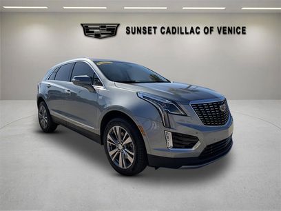 New 2025 Cadillac XT5 Premium Luxury