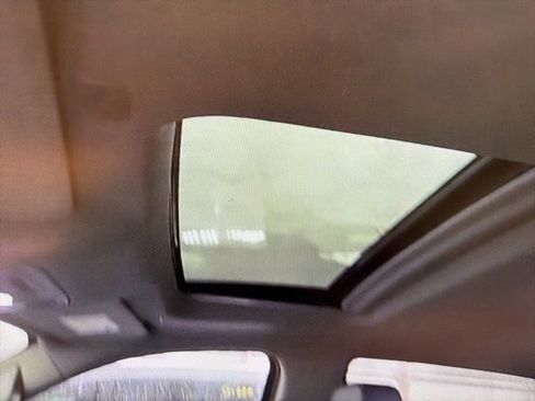 Used 2022 GMC Sierra 1500 Denali w/ Denali Reserve Package image 8