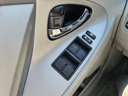 Used 2007 Toyota Camry SE FWD image 41