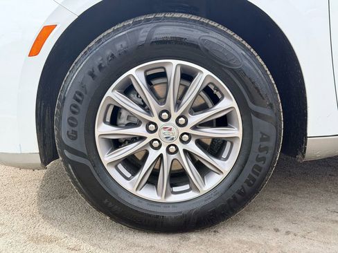 Used 2023 Buick Enclave Essence image 31