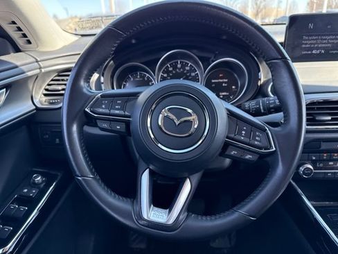 Used 2023 MAZDA CX-9 Touring image 18