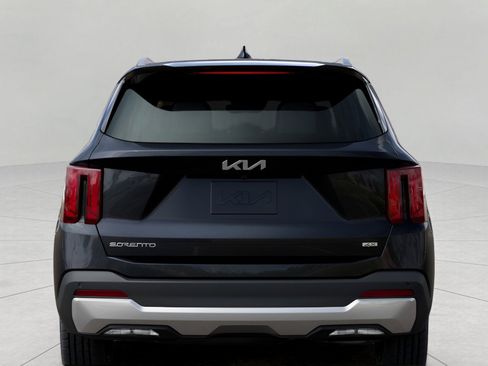 New 2026 Kia Sorento S image 13