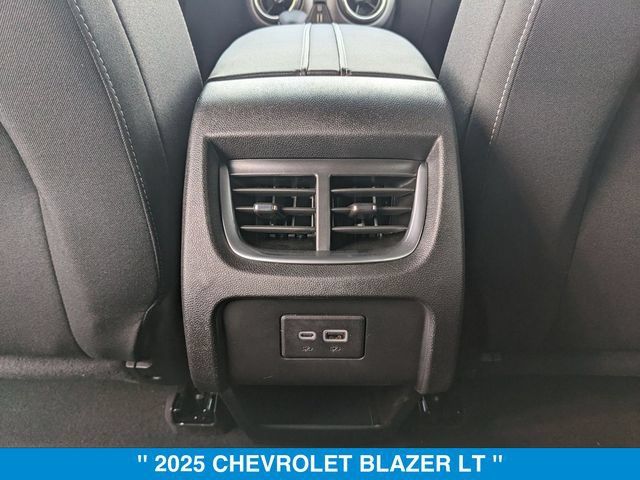 New 2025 Chevrolet Blazer LT w/ Midnight/Sport Edition AWD/4WD image 10