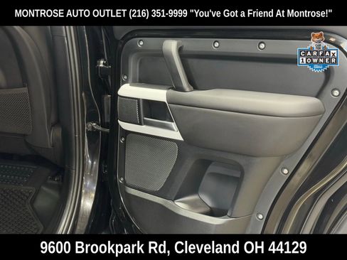 Used 2024 Land Rover Defender 110 S image 44