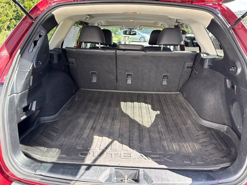 Used 2015 Subaru Outback 2.5i Limited AWD/4WD image 12