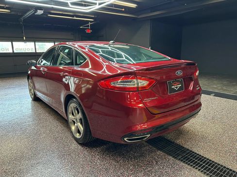 Used 2014 Ford Fusion SE FWD image 5
