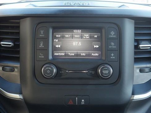 Used 2024 RAM 3500 SLT w/ Quick Order Package 2YG SLT AWD/4WD image 18