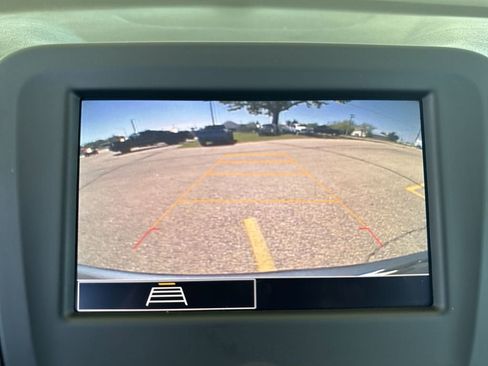 Certified 2023 Chevrolet Equinox LT AWD/4WD image 12