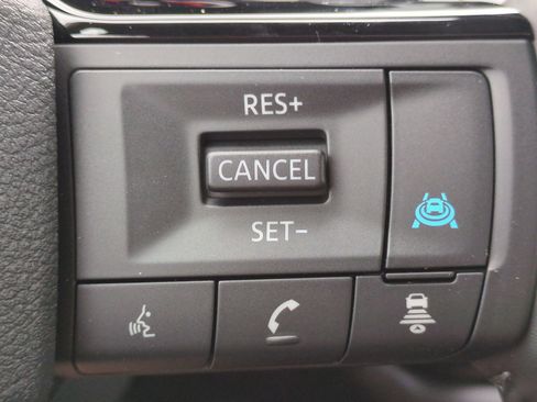 New 2026 Nissan Pathfinder Platinum AWD/4WD image 26