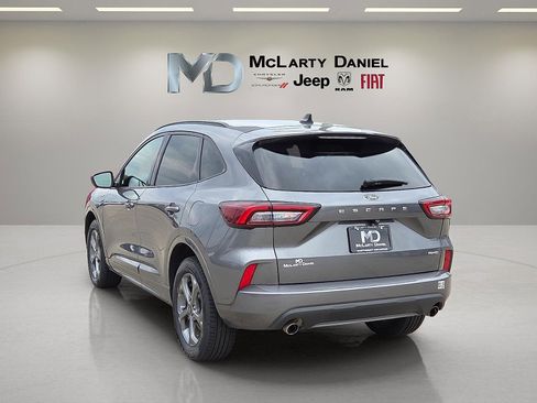 Used 2024 Ford Escape ST-Line image 4