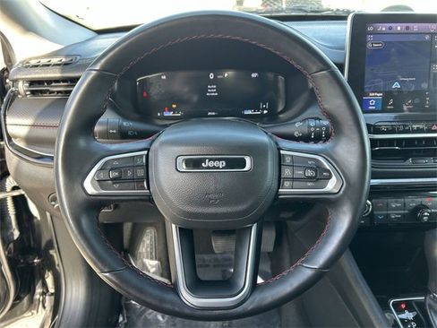 Certified 2022 Jeep Compass Trailhawk w/ Trailhawk Elite Group image 21