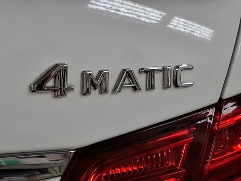 Used 2014 Mercedes-Benz E 350 4MATIC Sedan image 28