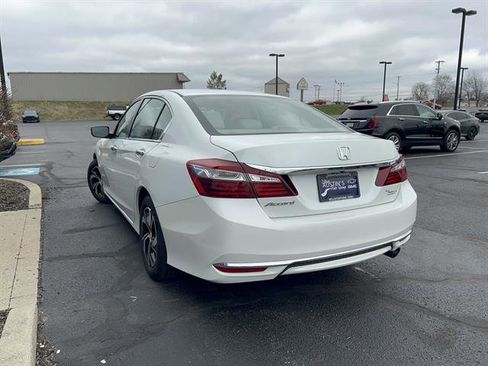 Used 2016 Honda Accord LX image 5