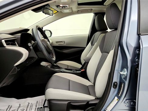 Used 2023 Toyota Corolla LE image 25