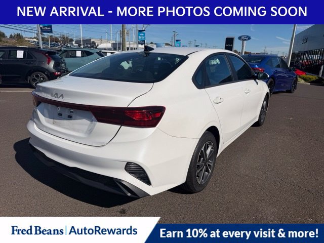 Used 2023 Kia Forte LXS FWD image 7