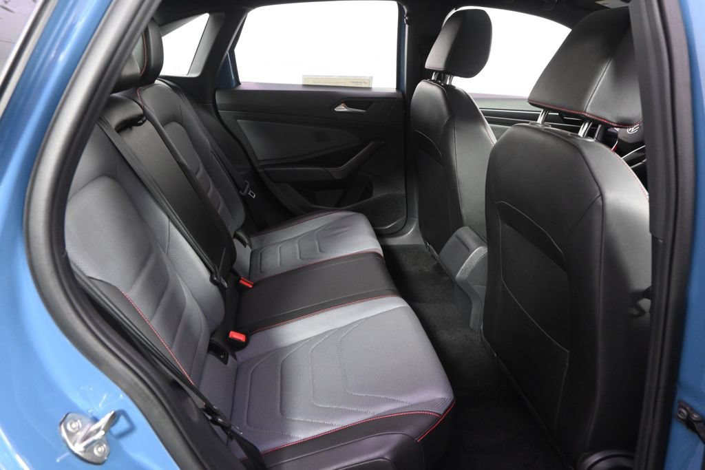 Used 2025 Volkswagen Jetta GLI Autobahn FWD image 18