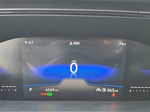 Used 2025 Volkswagen Taos S image 23