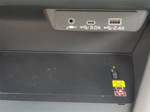 Certified 2025 Subaru Forester Limited w/ Popular Package #2 image 24