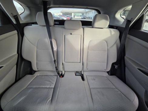 Used 2020 Hyundai Tucson SE image 28