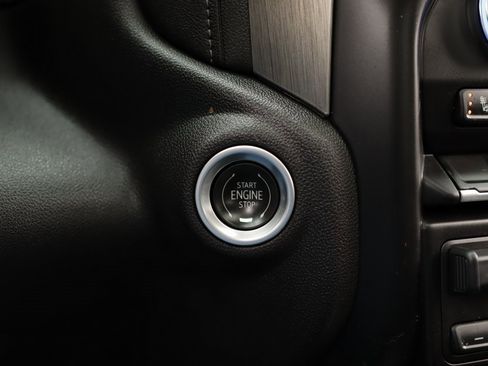 Used 2021 GMC Sierra 1500 Denali w/ Denali Premium Package image 21