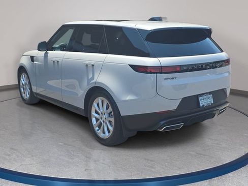 Used 2025 Land Rover Range Rover Sport AWD/4WD image 8